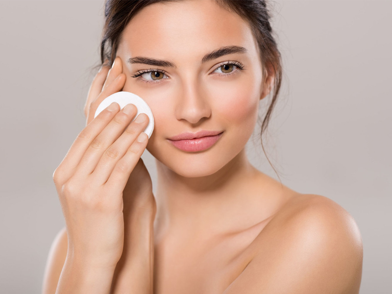 Top 6 Loại nước tẩy trang tốt đang được ưa chuộng nhất hiện nay 7 Top 6 Loại nước tẩy trang tốt đang được ưa chuộng nhất hiện nay 6