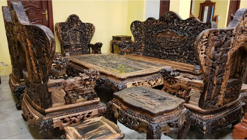  Bộ bàn ghế gỗ mun sọc vàng    