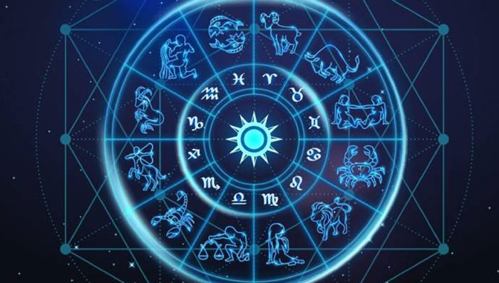 Bộ bài Tarot và Cung hoàng đạo