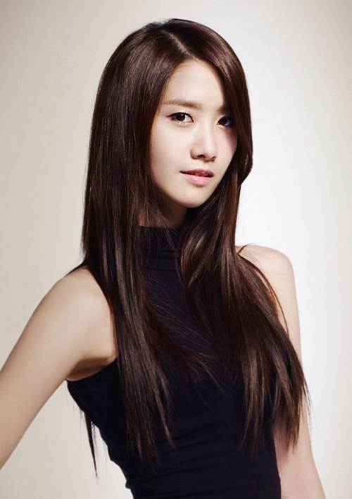 Kiểu tóc duỗi thẳng không mái