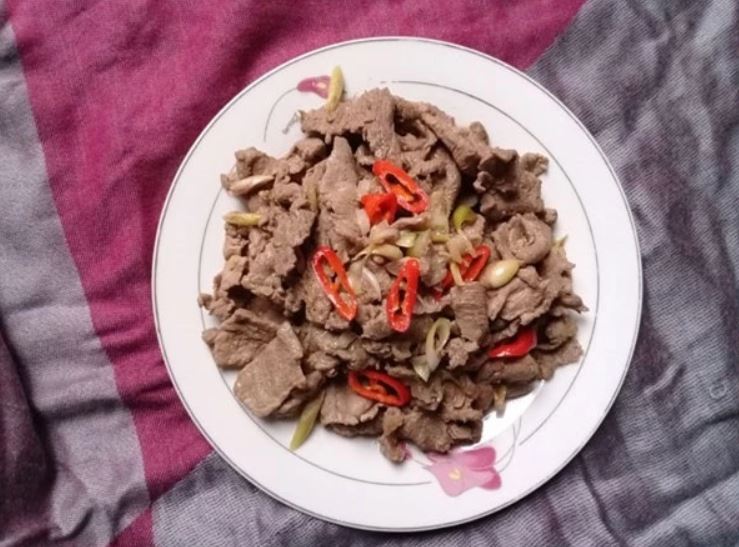 Cách làm món thịt ngựa xào lăn