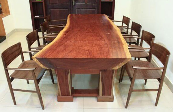 50 Mẫu bàn ghế cafe đẹp nhất hiện nay 35 Bộ bàn ghế cafe gỗ nguyên khối cao cấp có giá trị cao