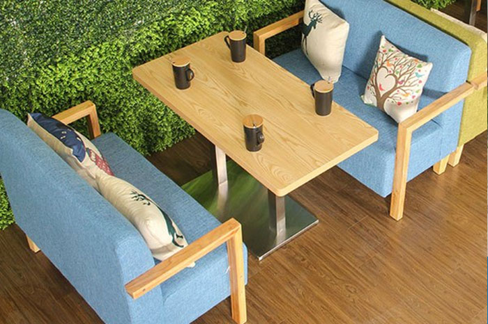50 Mẫu bàn ghế cafe đẹp nhất hiện nay 4 Bộ bàn ghế sofa dùng trong các quán café phong cách sang trọng