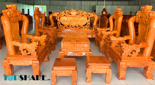 Mẫu bàn ghế gõ đỏ tay 20 dành cho phòng khách đẹp nhất hiện nay 4 Bộ bàn ghế gõ đỏ tay 20 đẹp