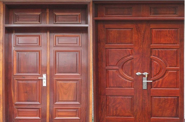 Mẫu cửa gỗ 2 cánh gỗ thiết kế theo phong cách cổ điển