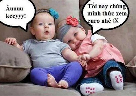 Top 200+ Hình ảnh hài hước bá đạo nhất, độc nhất, lạ nhất hiện nay 94 Ảnh hài hai em bé nắm tay nhau