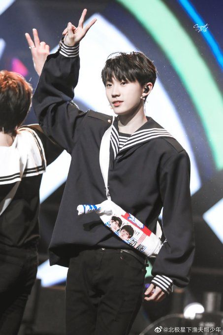 [TOP 50+] Hình Ảnh Đại Diện Ngầu Lòi Cho Nam và Nữ chất nhất 71