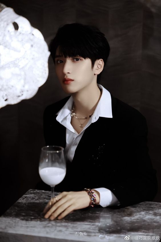 Hình ảnh đại diện ngầu lòi nam Hàn Quốc