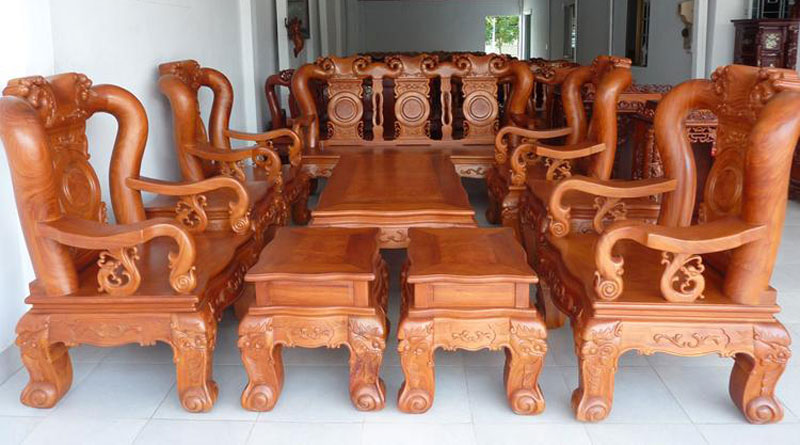 TOP 10+ Mẫu bàn ghế gõ đỏ phòng khách đẹp và sang trọng nhất hiện nay 6 Bộ bàn ghế gõ đỏ 10 món cao cấp