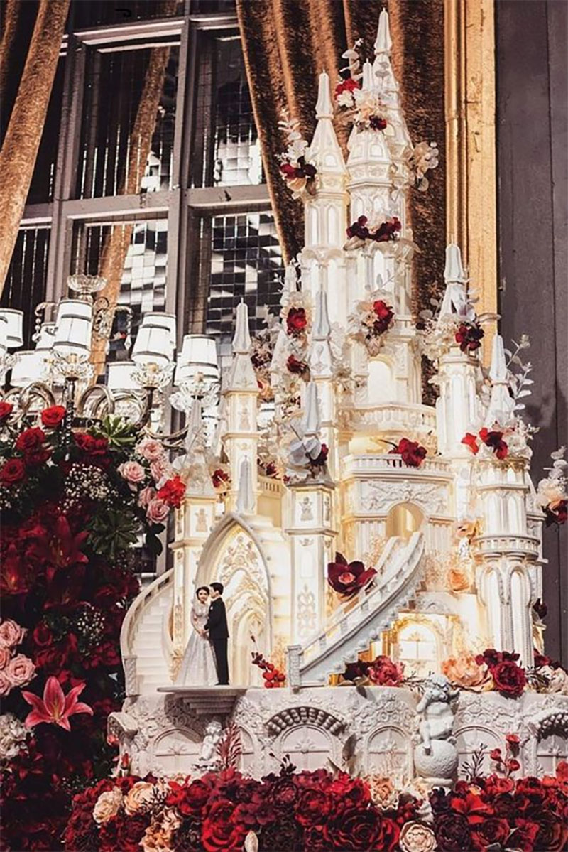 Hình ảnh bánh sinh nhật đẹp cho cặp đôi trong đám cưới