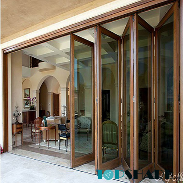 Mẫu cửa gỗ lùa cổ điển