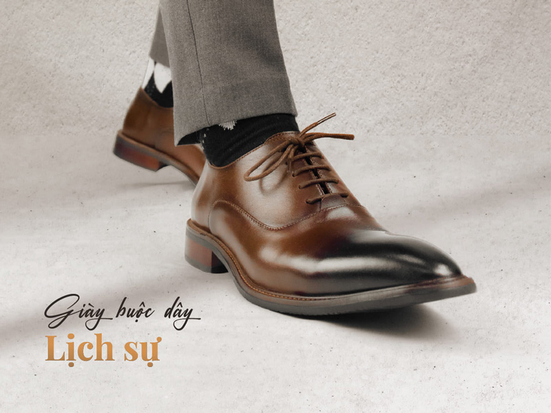 30+ Mẫu giày cưới cô dâu, chú rể cân mọi phong cách 2024 8 Mẫu giày cưới cô dâu, chú rể cân mọi phong cách 2024