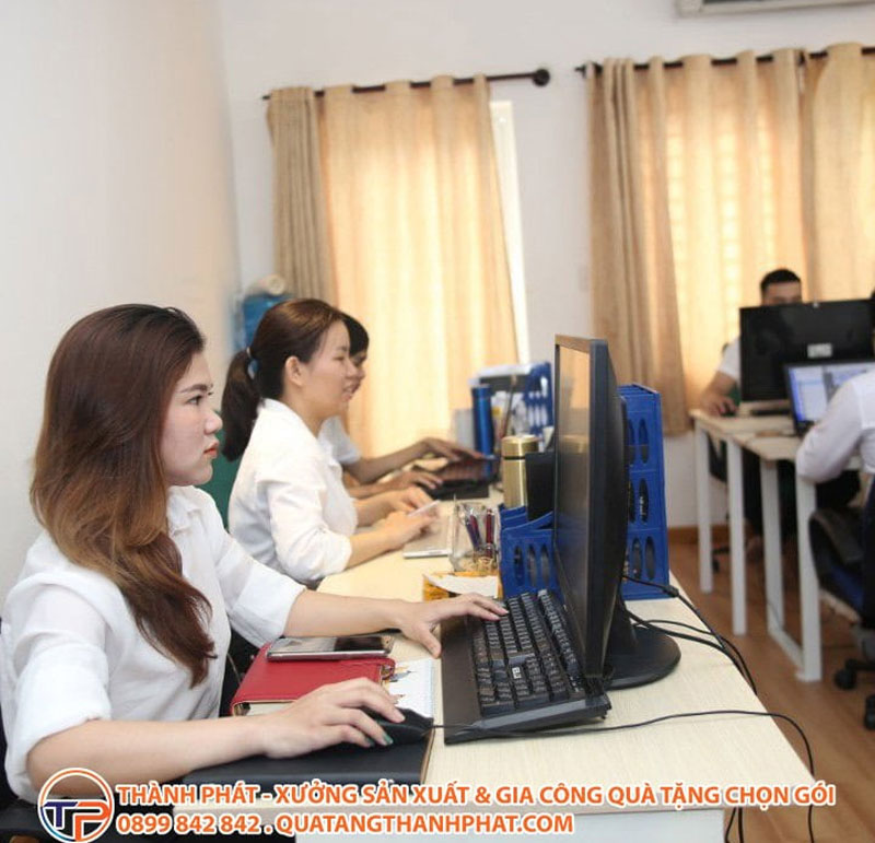Top 15+ Công Ty Quà Tặng Doanh Nghiệp Hồ Chí Minh Chuyên Nghiệp Nhất (Cập nhật 2025) 23 Top 15+ Công Ty Quà Tặng Doanh Nghiệp Hồ Chí Minh Chuyên Nghiệp Nhất (Cập nhật 2025) 23